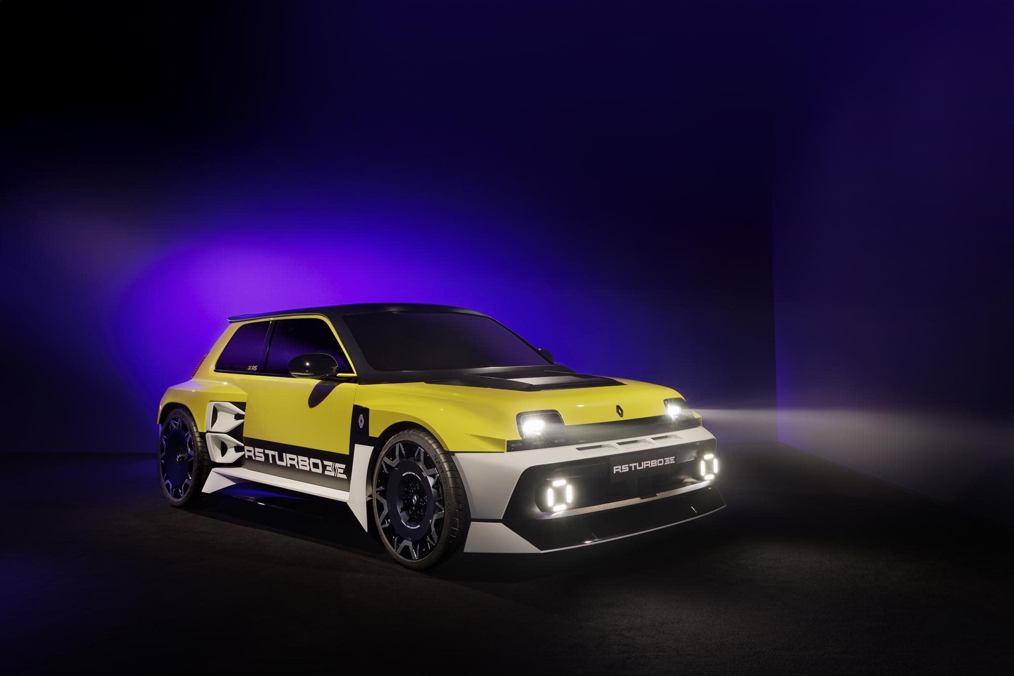 Renault 5 Turbo 3E : L’Électrique de Collection Promet-elle de Devenir une Icône ? Renault 5 Turbo 3E : L'Électrique de Collection Promet-elle de Devenir une Icône ?